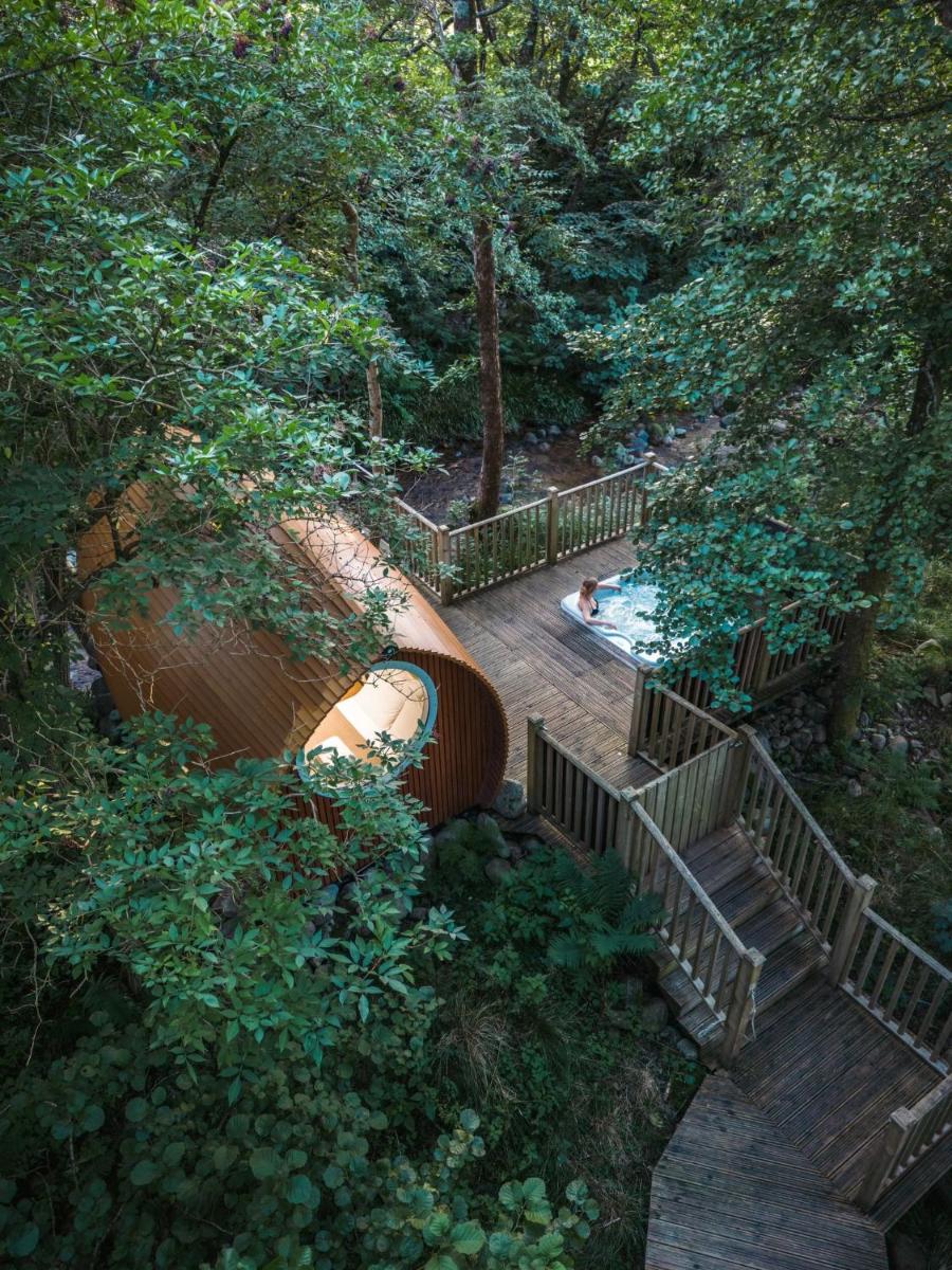 RiverBeds - Luxury Wee Lodges with Hot Tubs - Housity