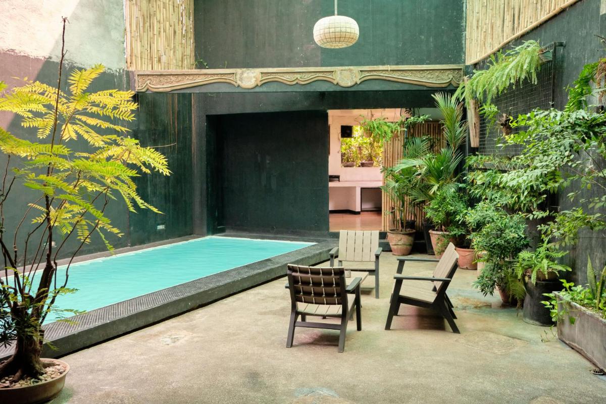 Tropical Poolhouse QC - Hizvo