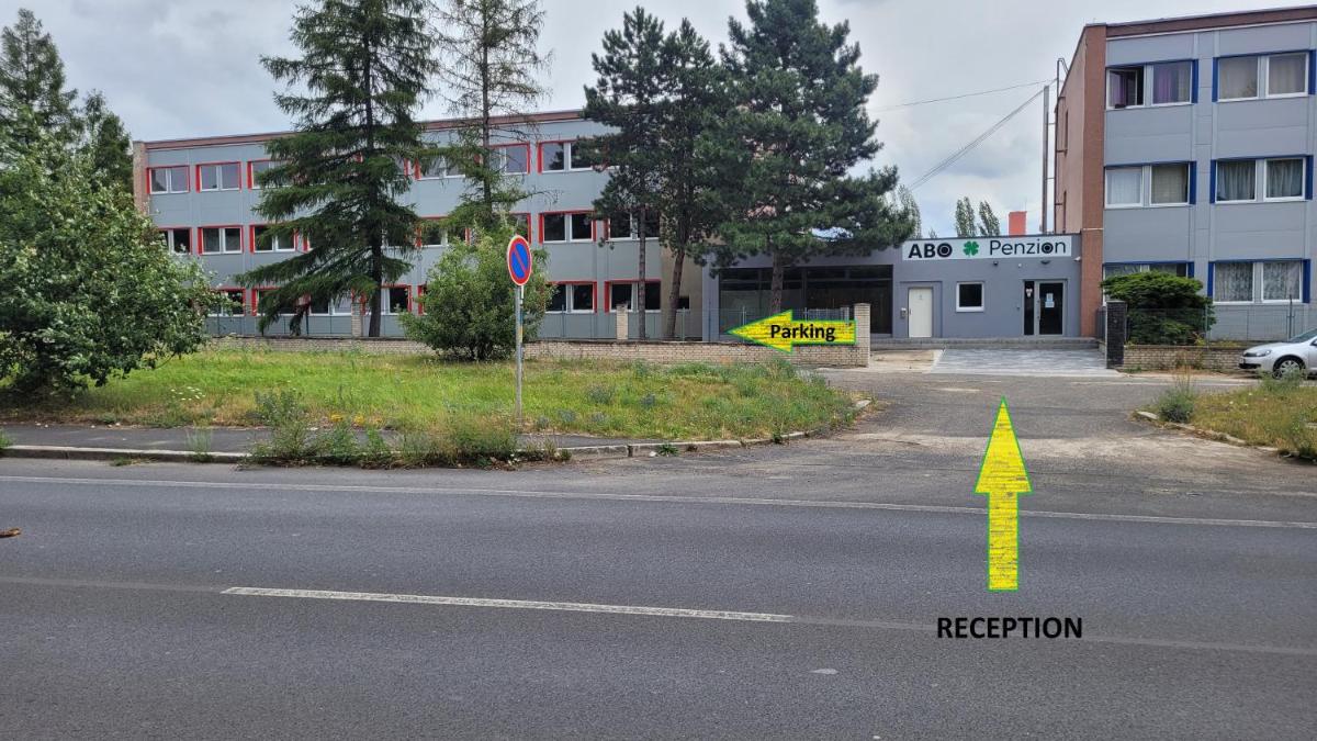 ABO Penzion Chomutov - Housity
