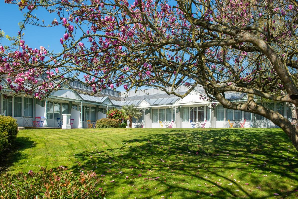 Jardin de l'établissement Domaine du Limonay, The Originals Collection