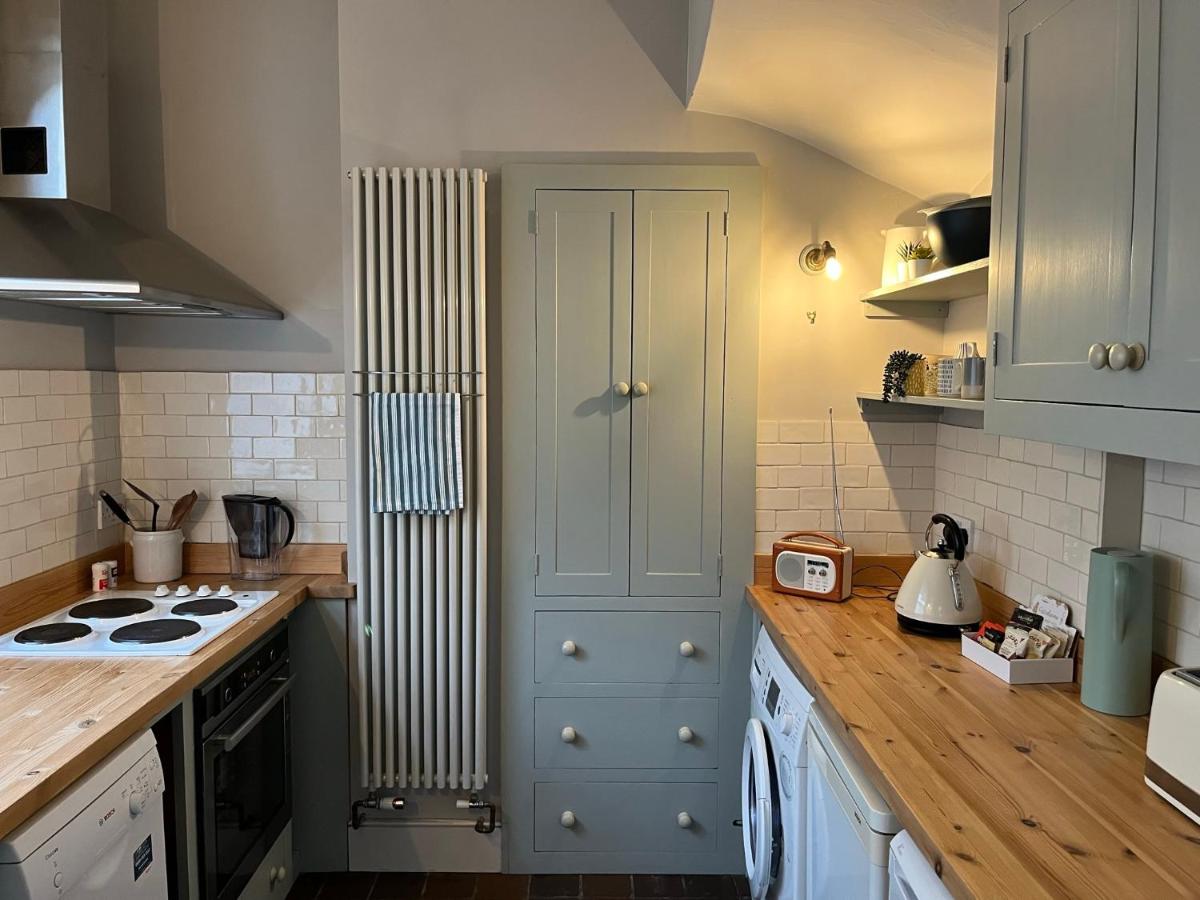 Pretty Cottage in Central Lewes - Housity