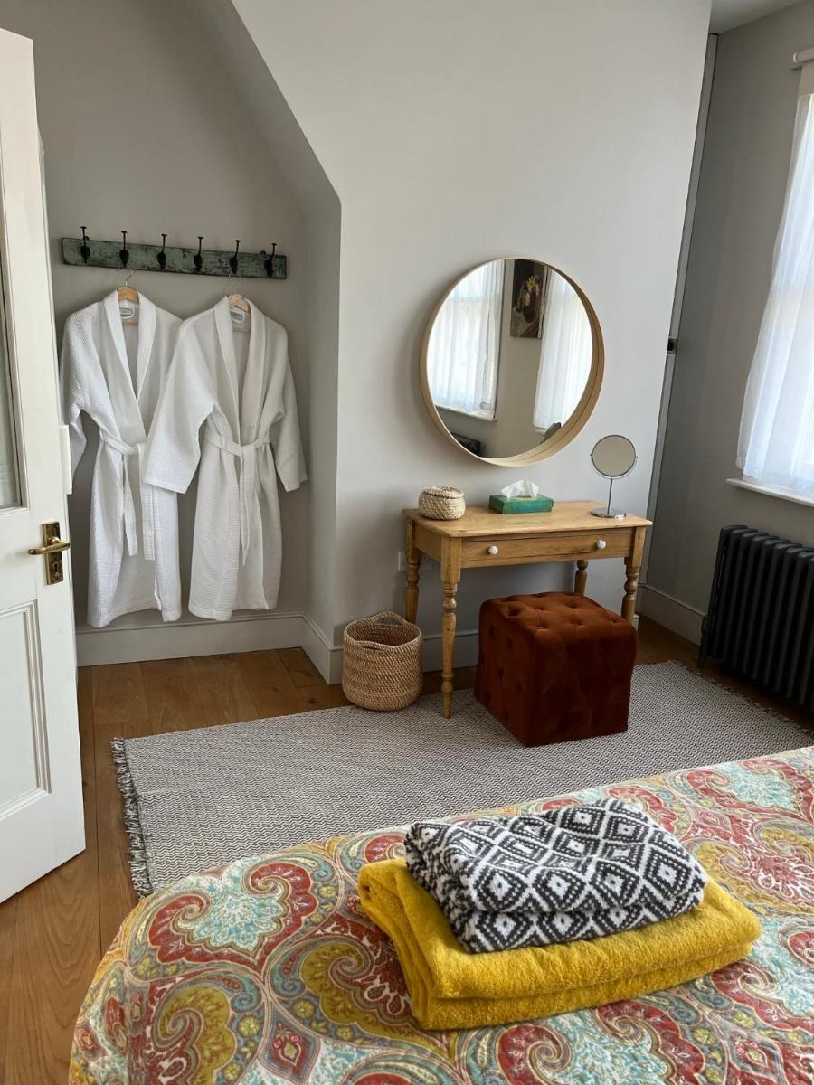 Pretty Cottage in Central Lewes - Housity