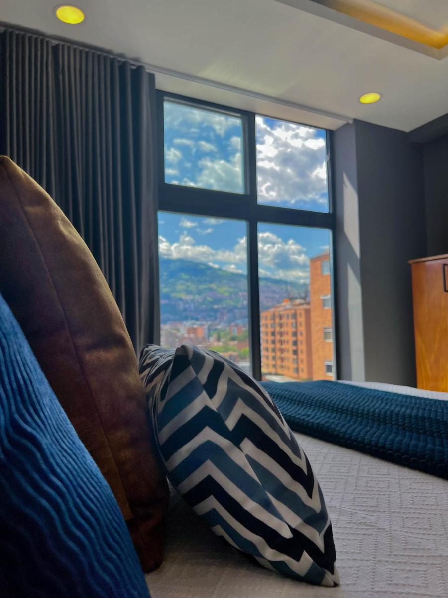 Suitetrails - LOVELY APARTMENT IN THE HEART OF MEDELLIN