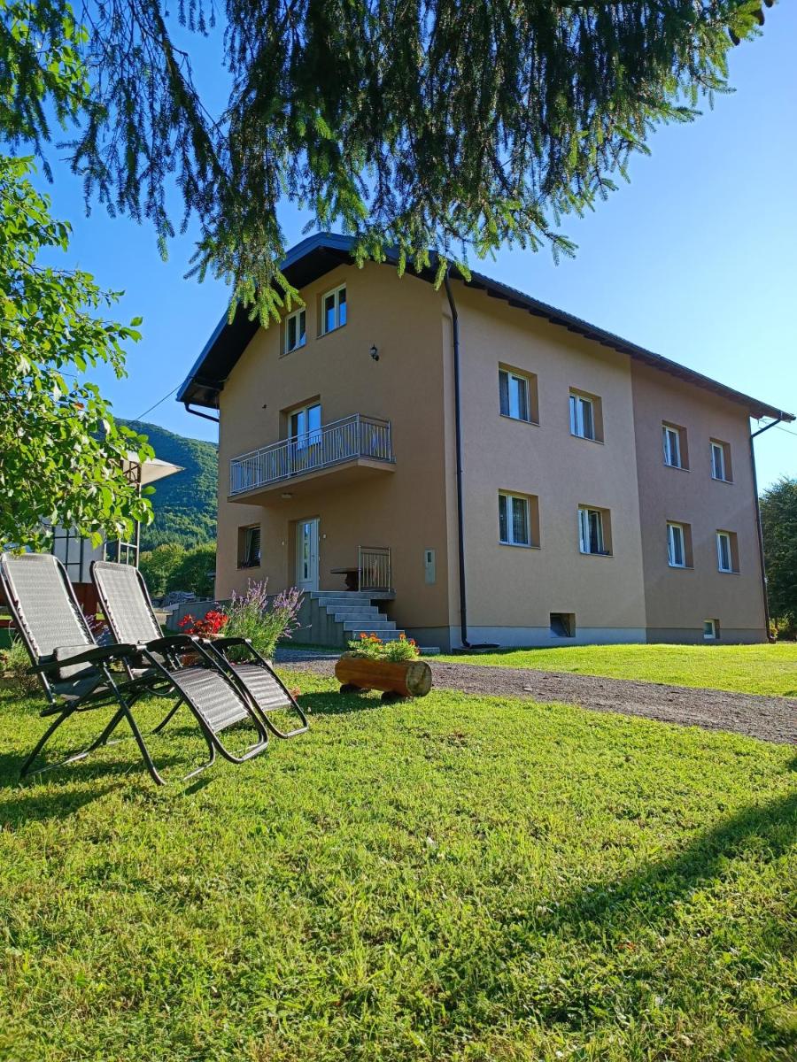 Guesthouse Nikolina - Housity