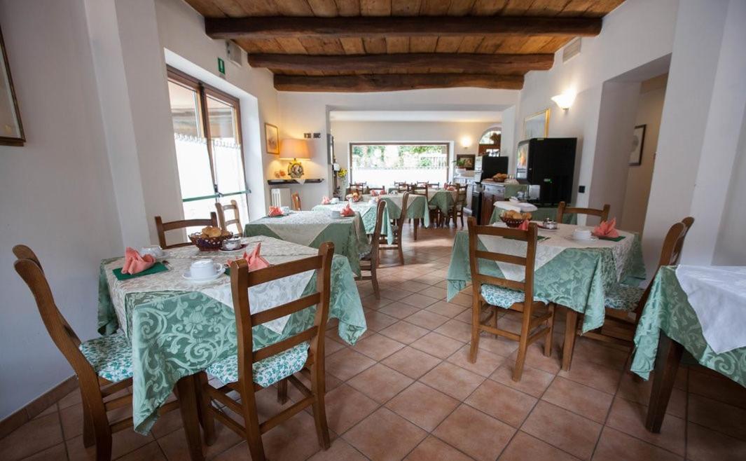 Hotel La Locanda - Housity