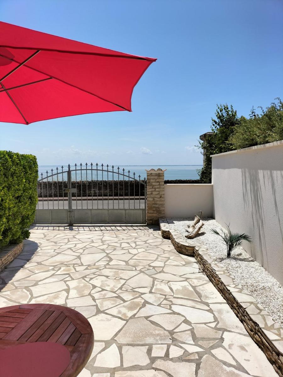Venez vous ressourcer sur les falaises de Meschers - Housity