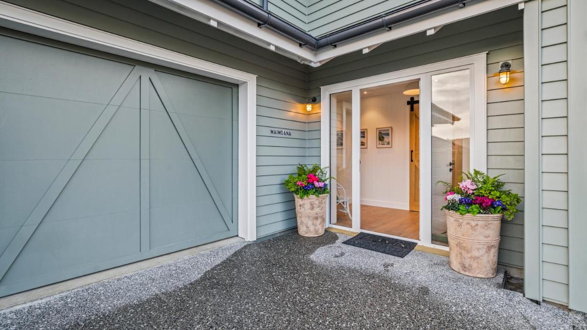 MaiMoana - Hatfields Beach Cliff-Top Retreat - Housity
