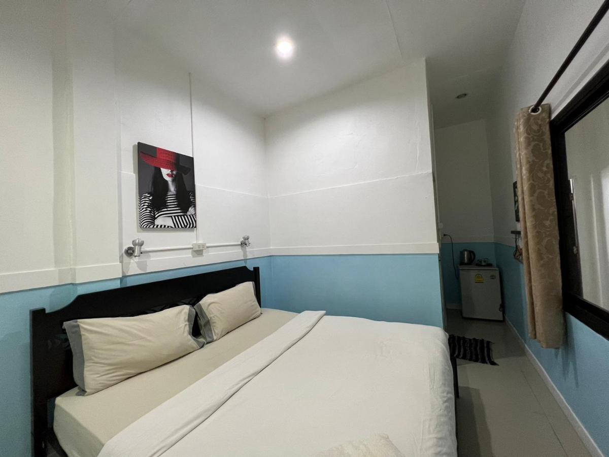 La Bella Samed - Housity