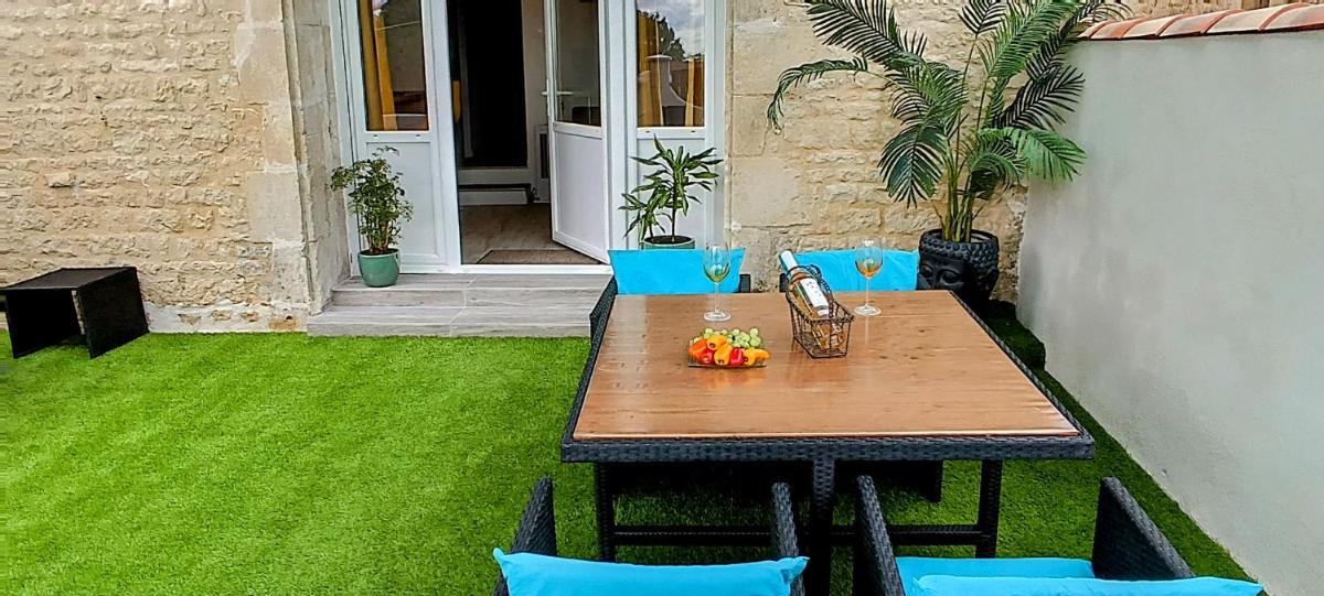 Le Cosyhome Michelais I Grand Parking & Netflix & Salon de Jardin - Housity