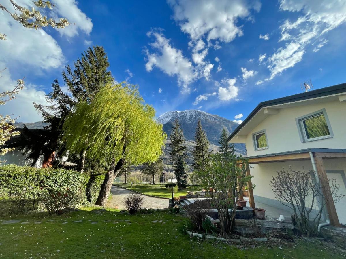 La Casina di Oscar ad AO V Combe VDA QUART 0014 e 00I6 - Housity