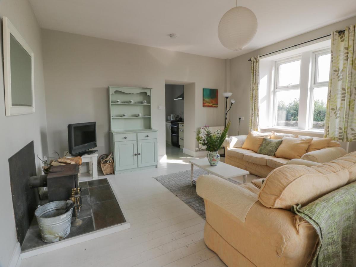 West Lodge - Housity