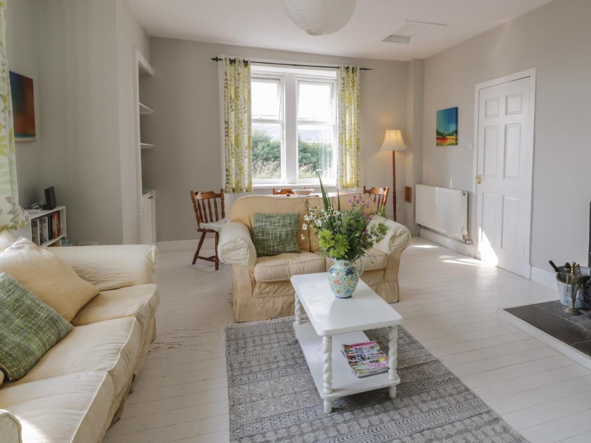 West Lodge - Housity