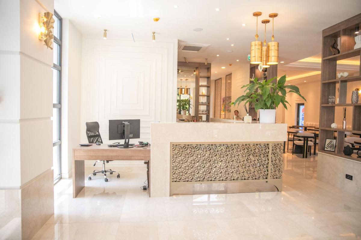 Cosmopolita Boutique Hotel - Housity