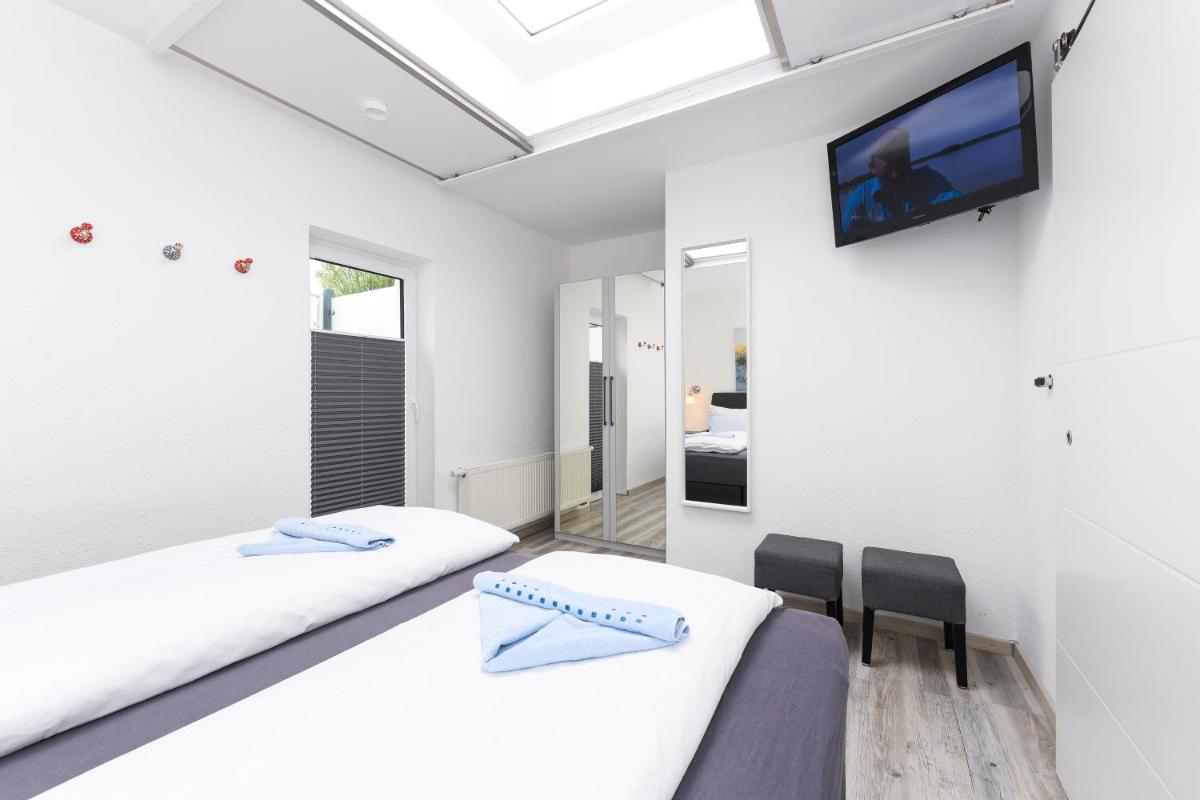Haus Pirola Bensersiel - Housity