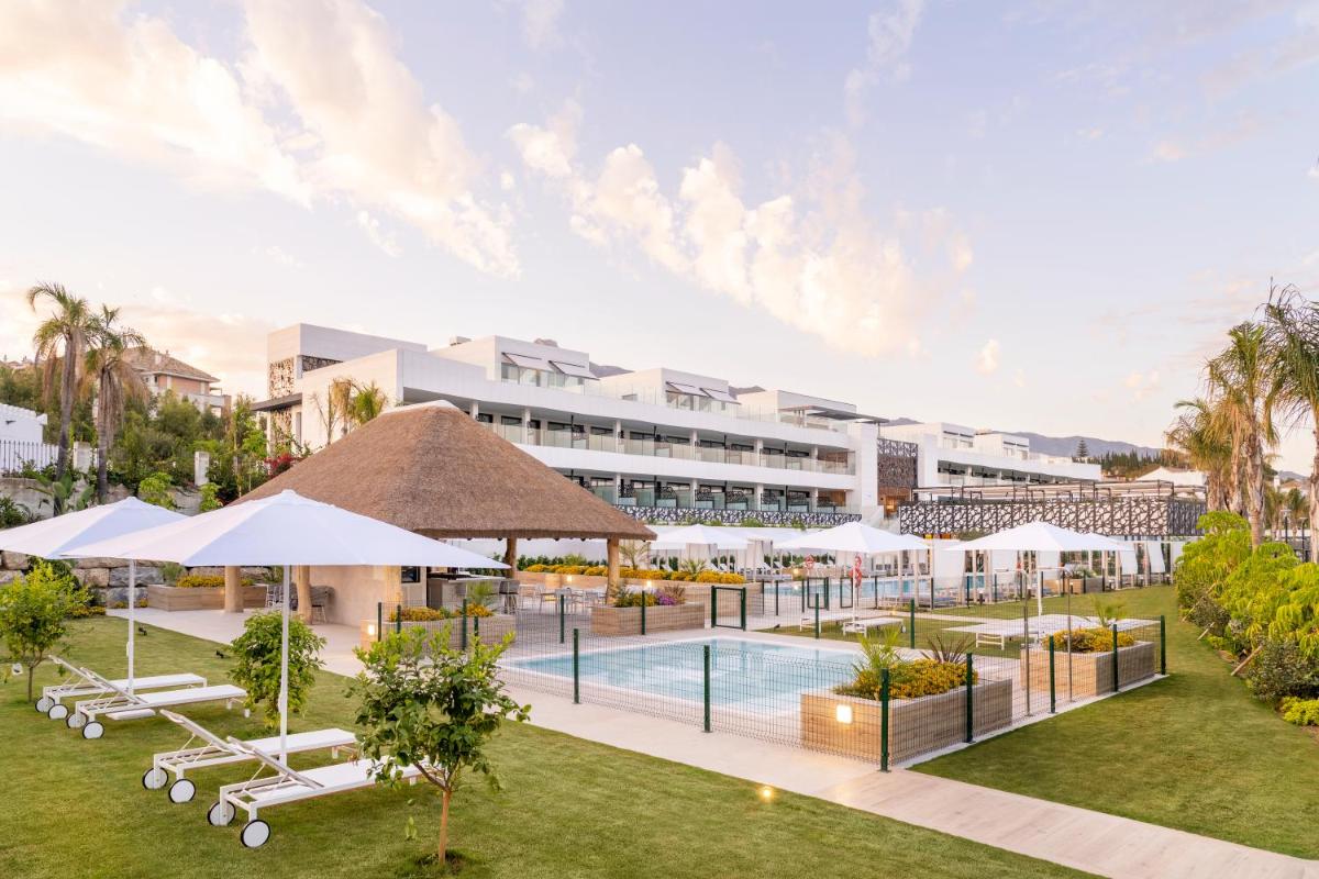 Piscina en o cerca de Eurostars Oasis Marbella