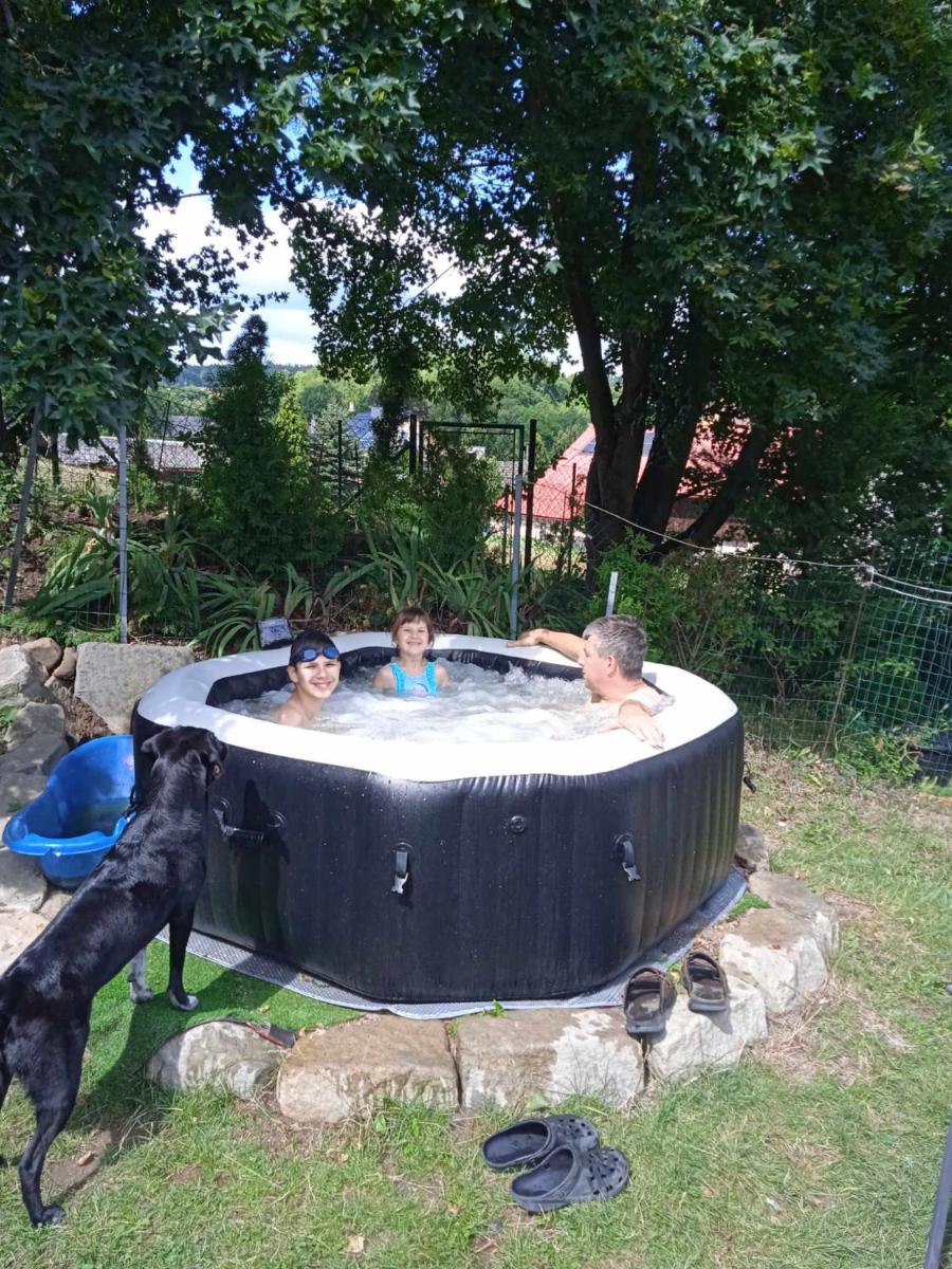 Fara Choustníkovo Hradiště - Housity
