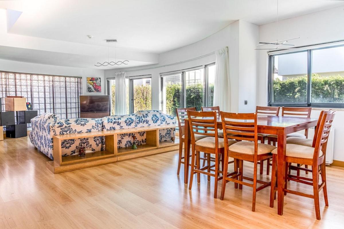 3 Bedroom Villa with Private Pool in Palmela - Housity