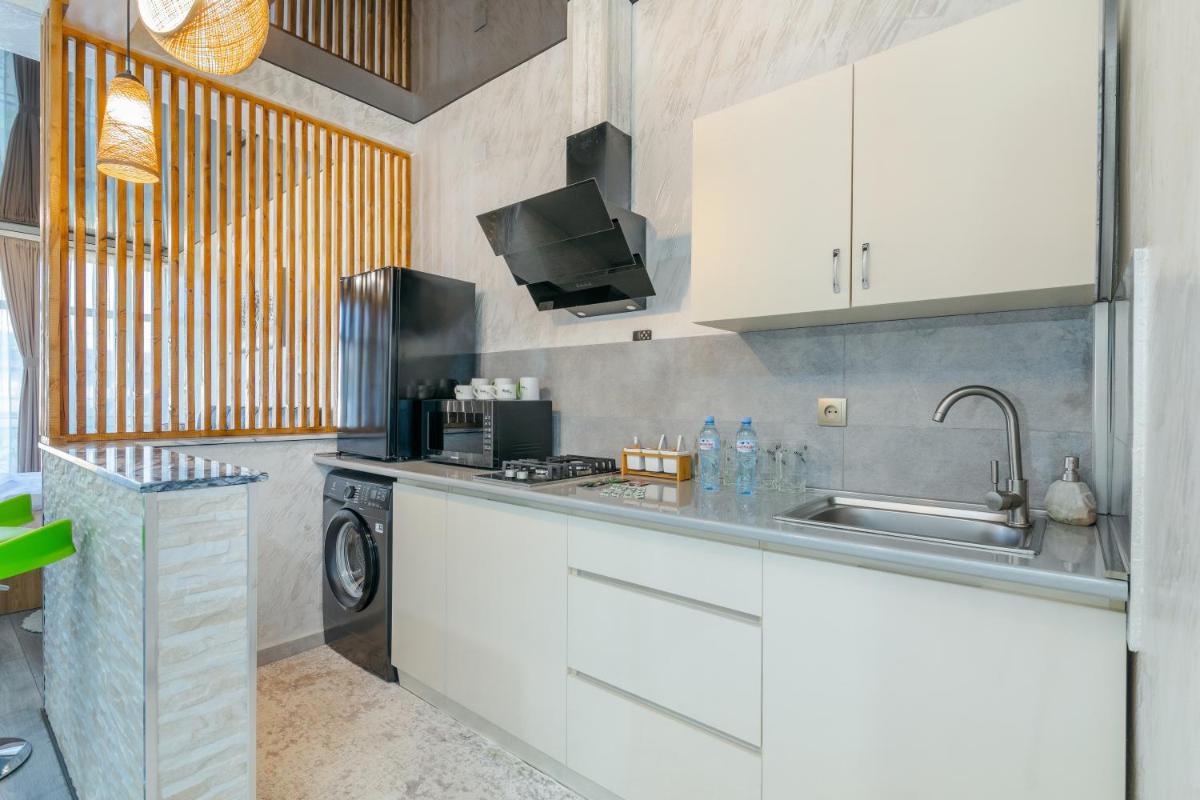 Hotel Home+ - Housity