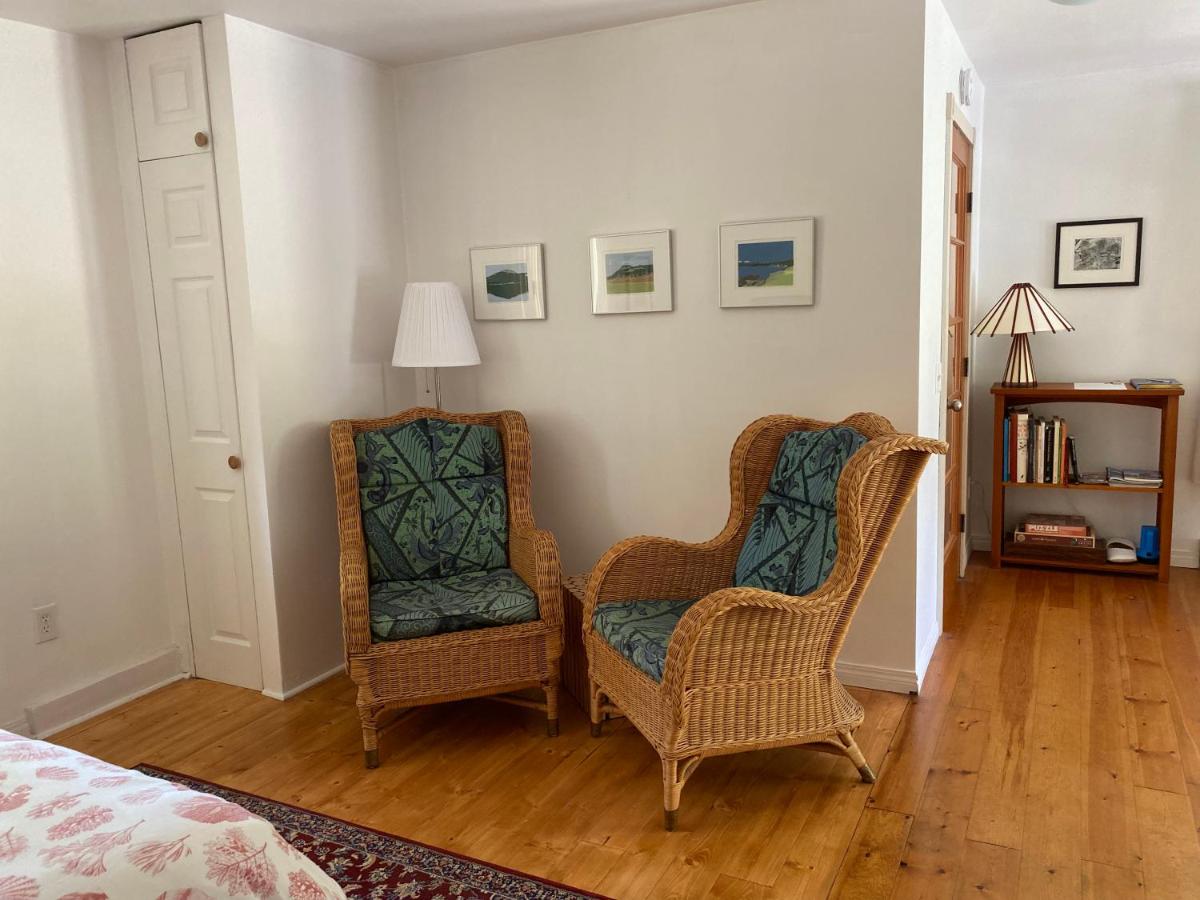 Gallery B&B - Housity