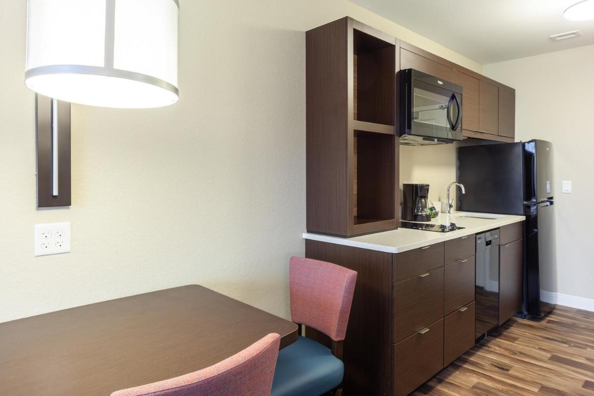 TownePlace Suites by Marriott Front Royal - Housity