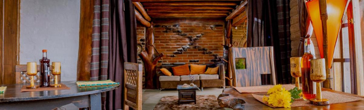 CONDOR ILALO LODGE - Housity