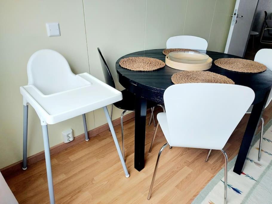 Suitetrails - Two-room apartment in city center, free parking