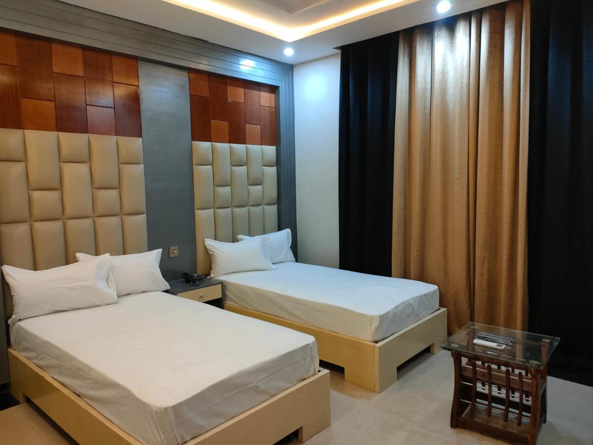 Suitetrails - Hotel Multan Inn