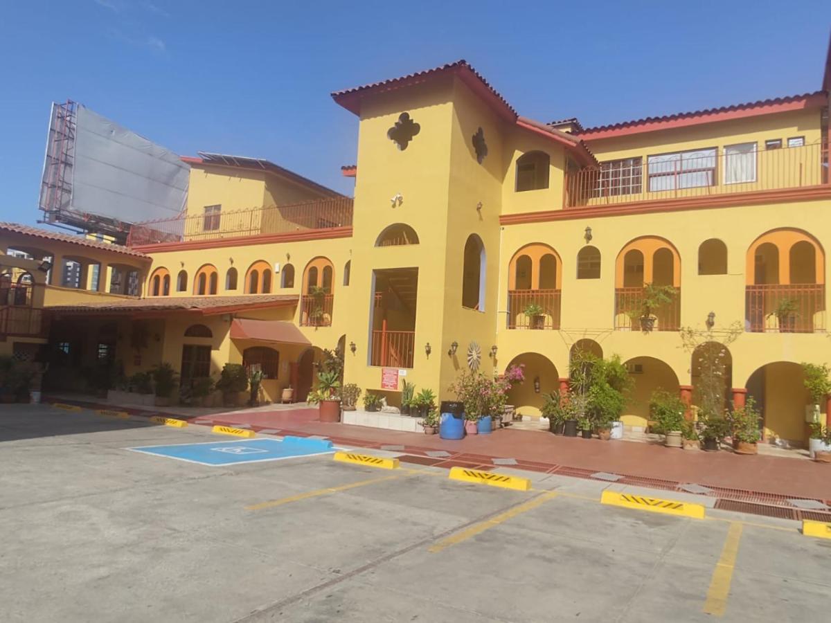 HOTEL SEVILLA - Housity