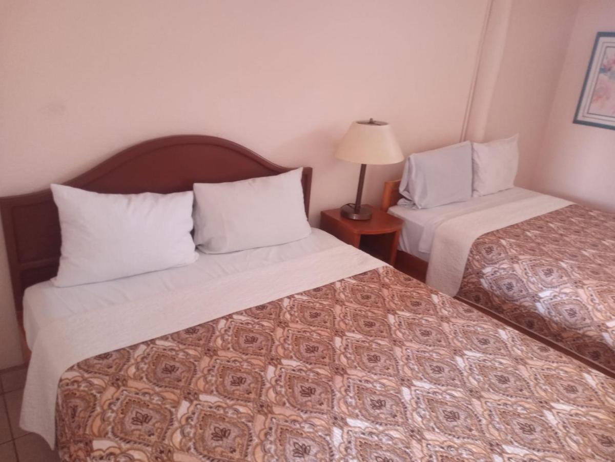 HOTEL SEVILLA - Housity