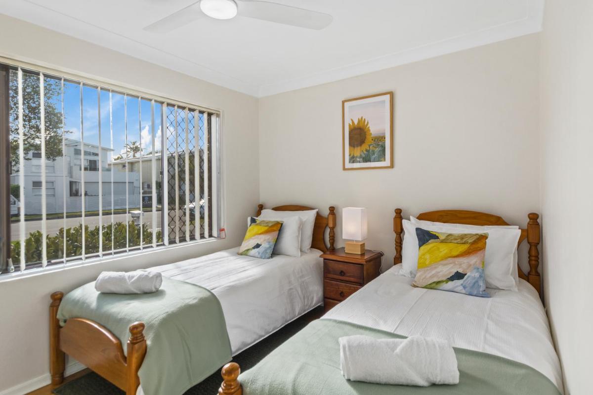 Pepe's Beach Pad - Housity