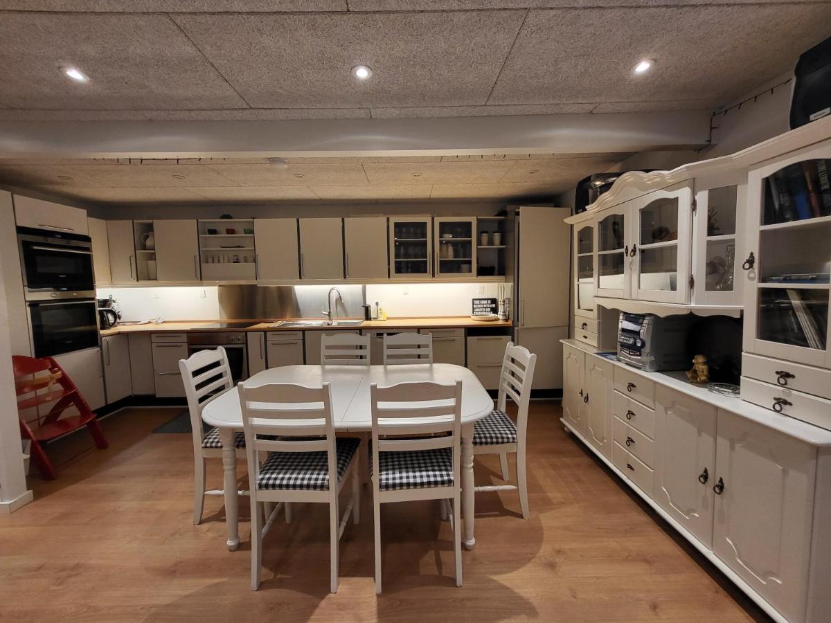 Gullheyggjur Guesthouse tvøroyri - Housity
