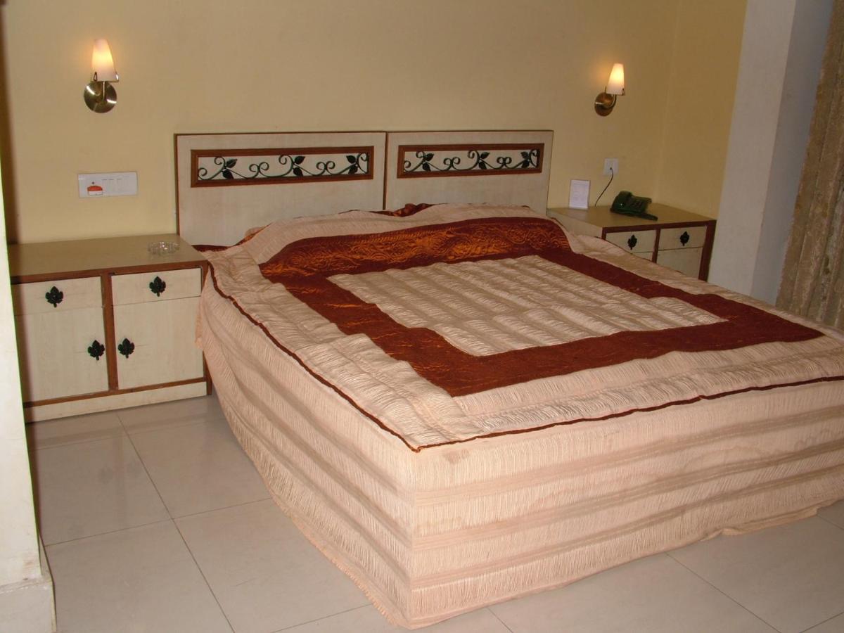 VIP'S CLUB - Housity