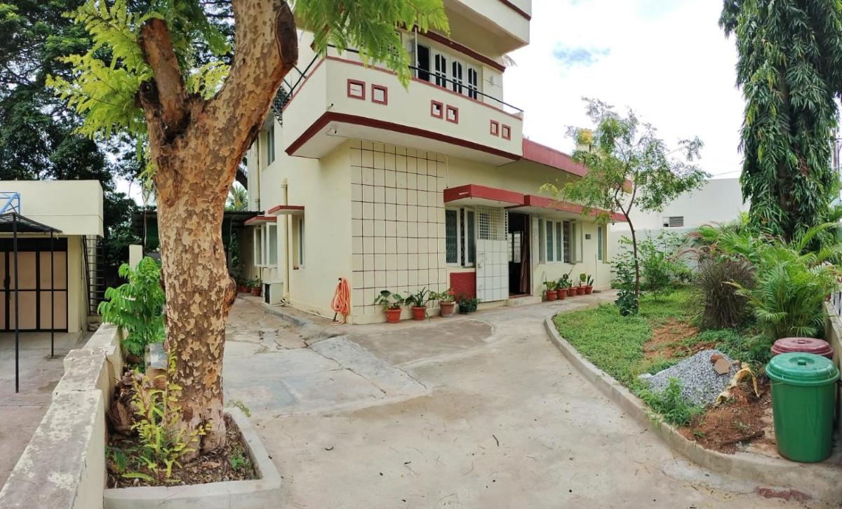 Raintree Garden - Housity