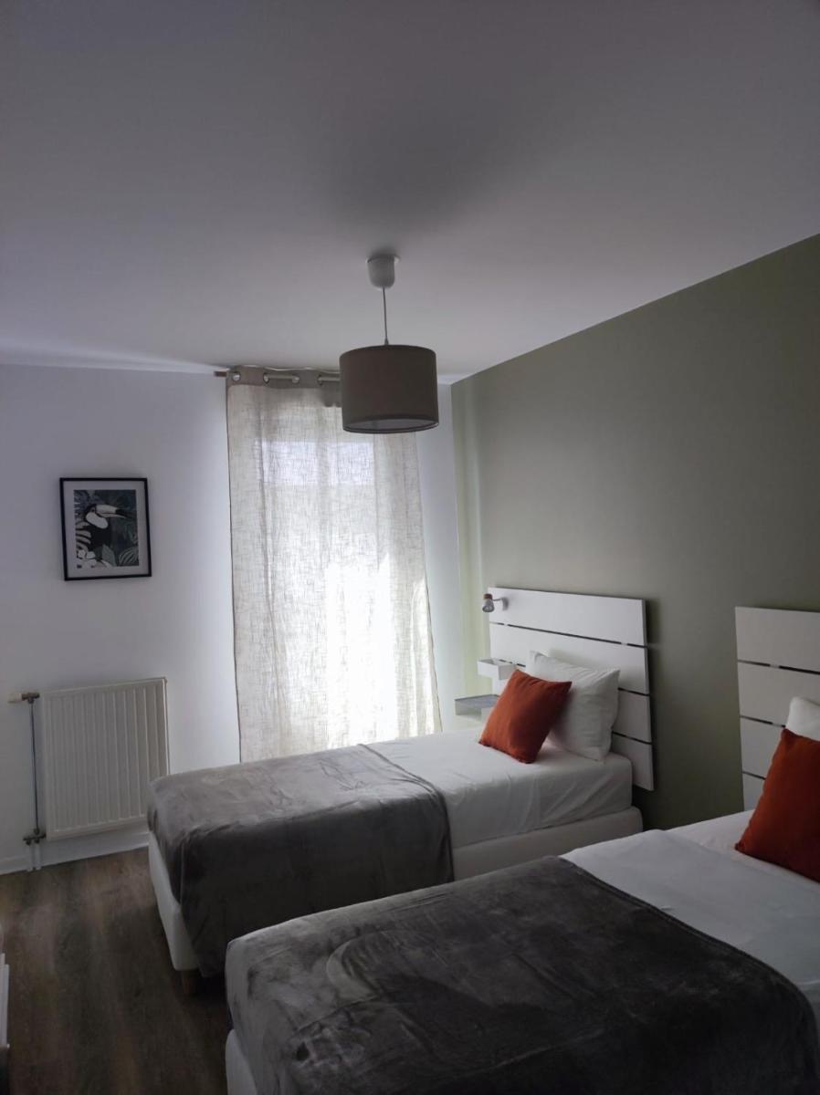 2 Appartements au Centre d'EVRY proches de PARIS - Housity