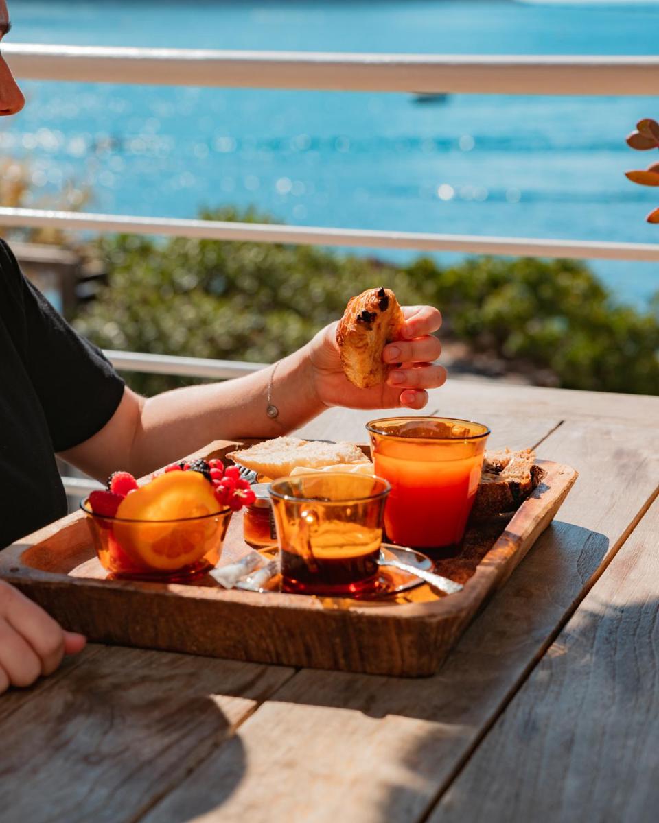 Boissons dans l'établissement Hotel de La Plage - Mahogany