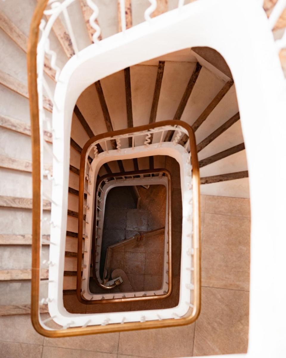 Photo de la galerie de l'établissement Hotel de La Plage - Mahogany, à Cassis