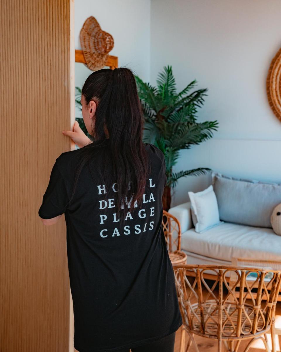 Photo de la galerie de l'établissement Hotel de La Plage - Mahogany, à Cassis