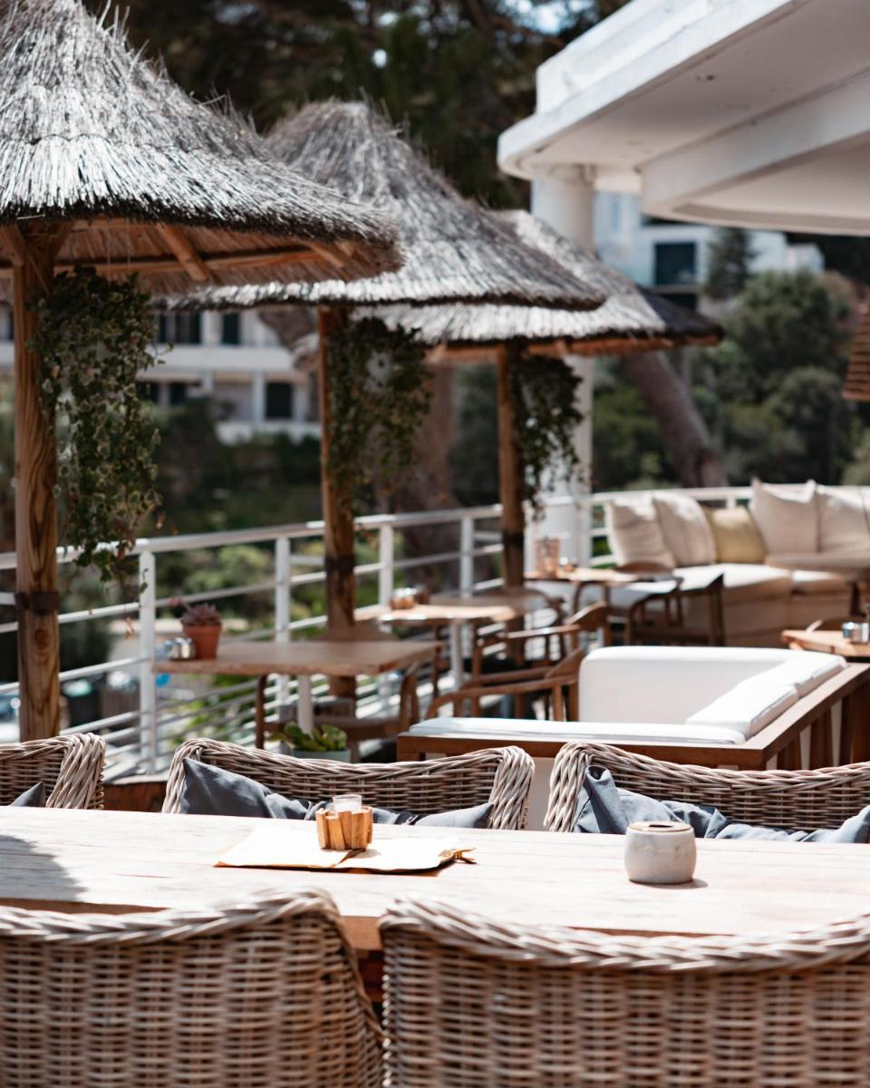 Restaurant ou autre lieu de restauration dans l'établissement Hotel de La Plage - Mahogany