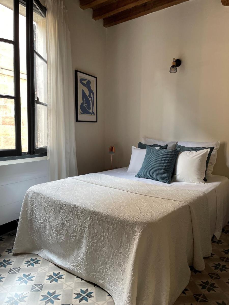 Le Petit Arles - Housity