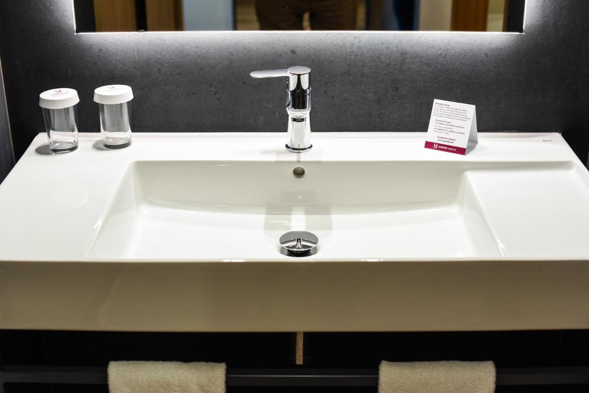 Un baño de SOMMOS Hotel Benasque Spa