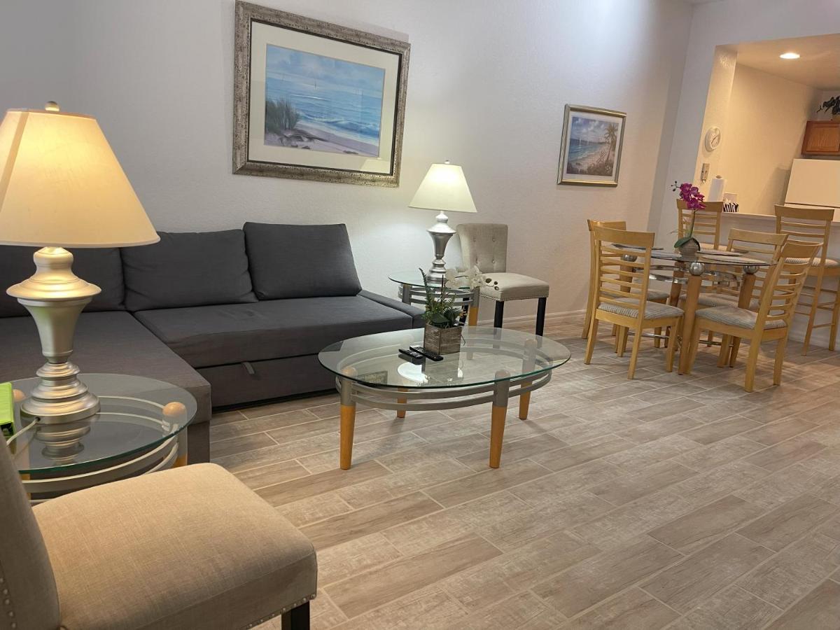 Venetian Bay Villages Resort - Housity