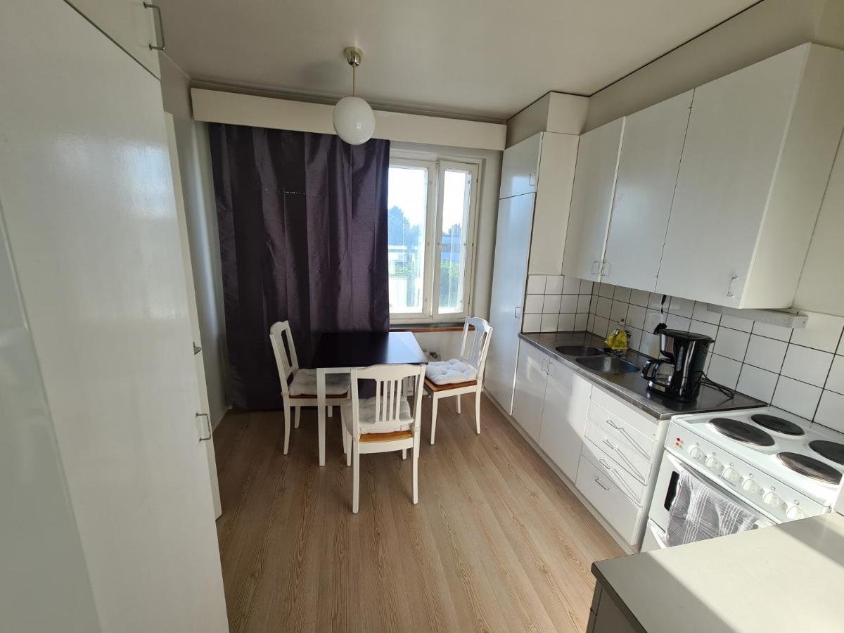 Rytitornit Apartment B12 - Hizvo