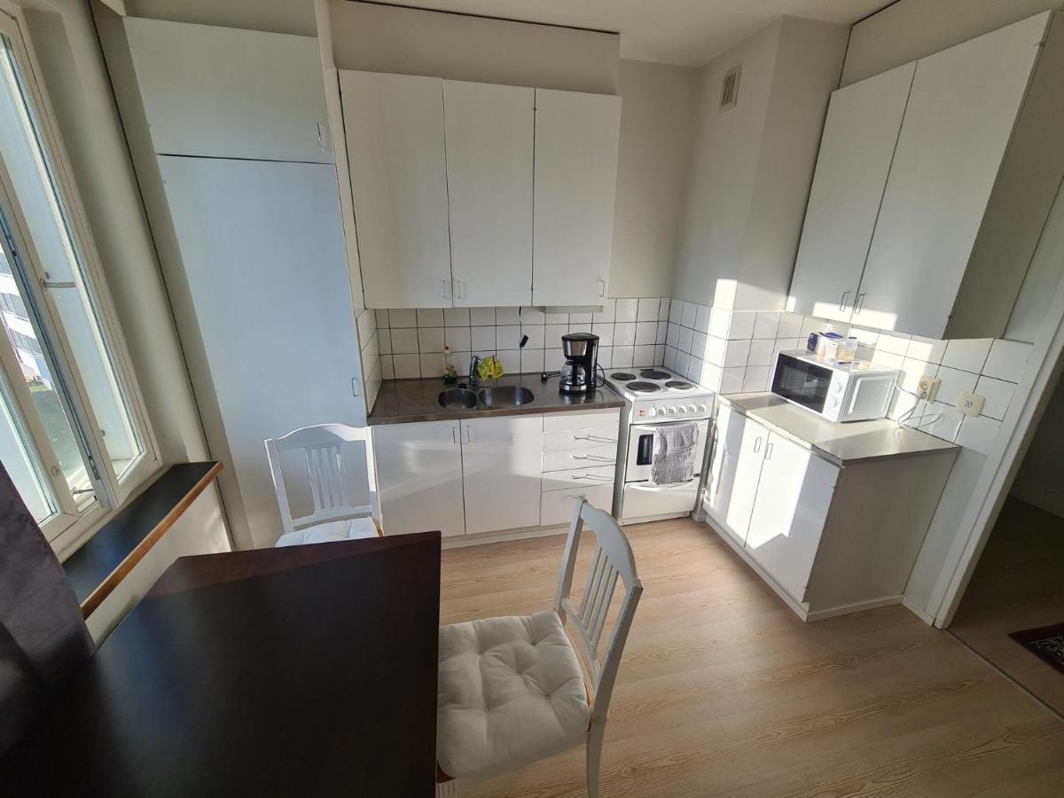 Rytitornit Apartment B12 - Hizvo