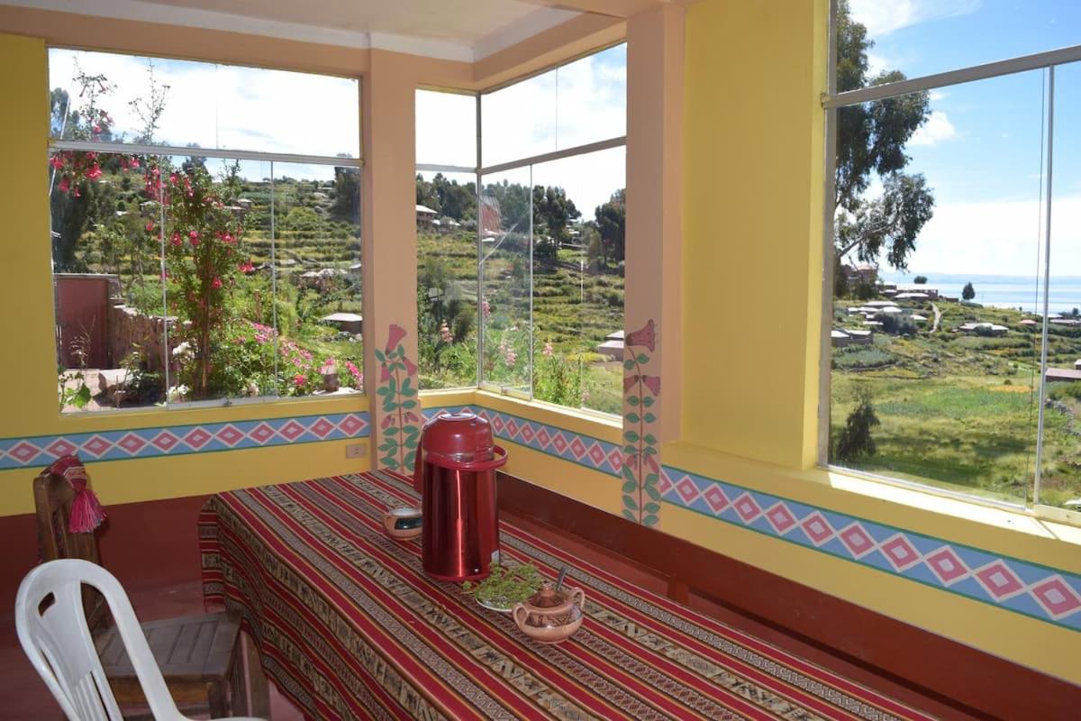 Taquile Sumaq Wasi - Casa de Felipe e Ines - Housity