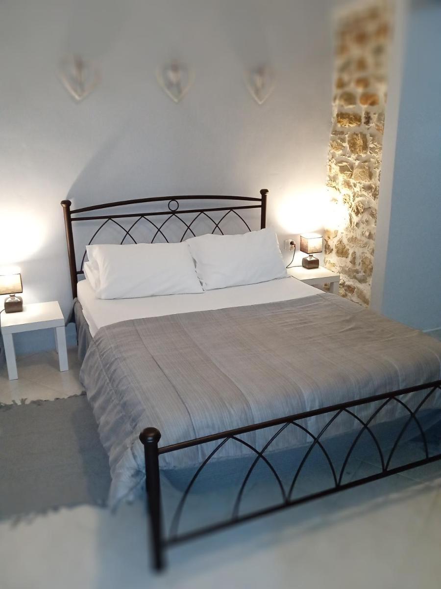 Suitetrails - Comfy Apartment Athens Airport