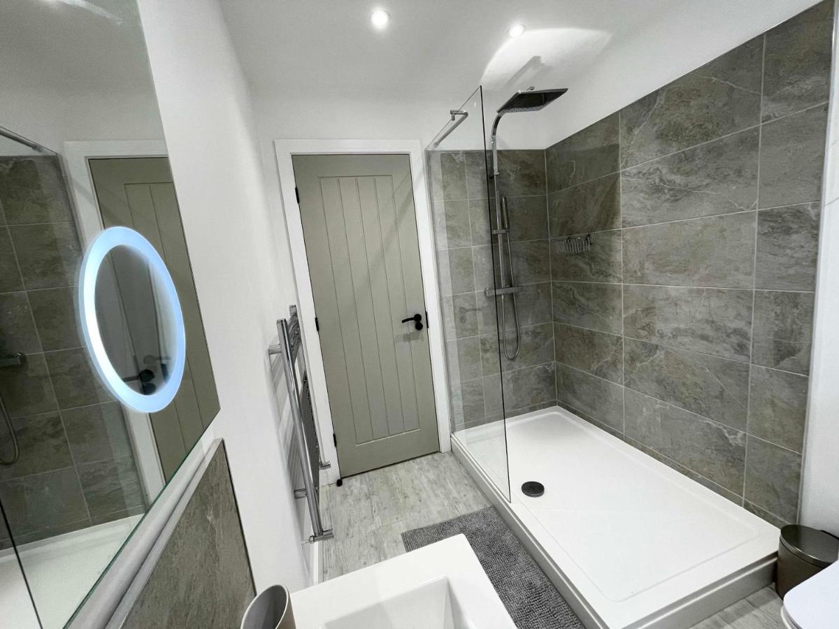 1 Silvester Square - Housity