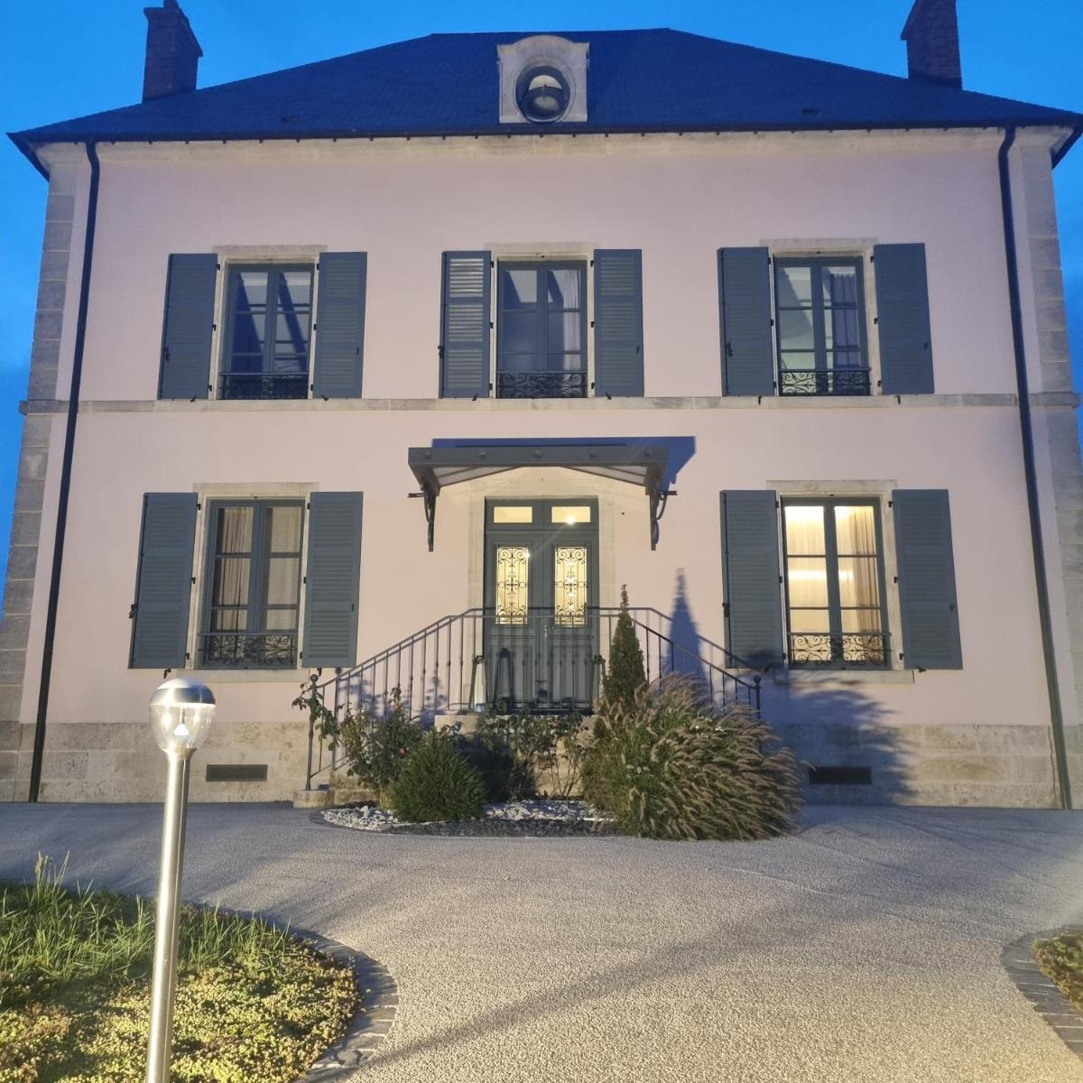 Villa Eulalie B&B Guest House nestled in the Champagne area - Housity