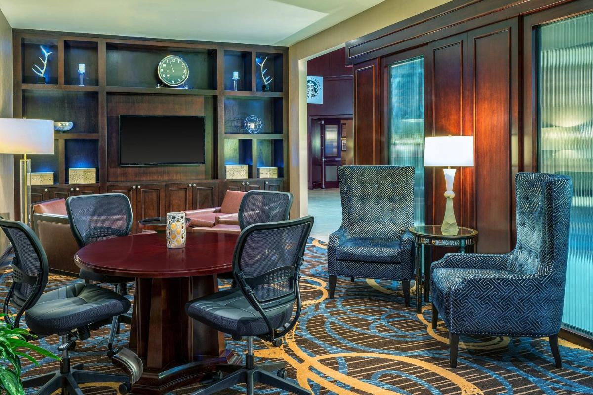 Sheraton North Houston at George Bush Intercontinental - Housity