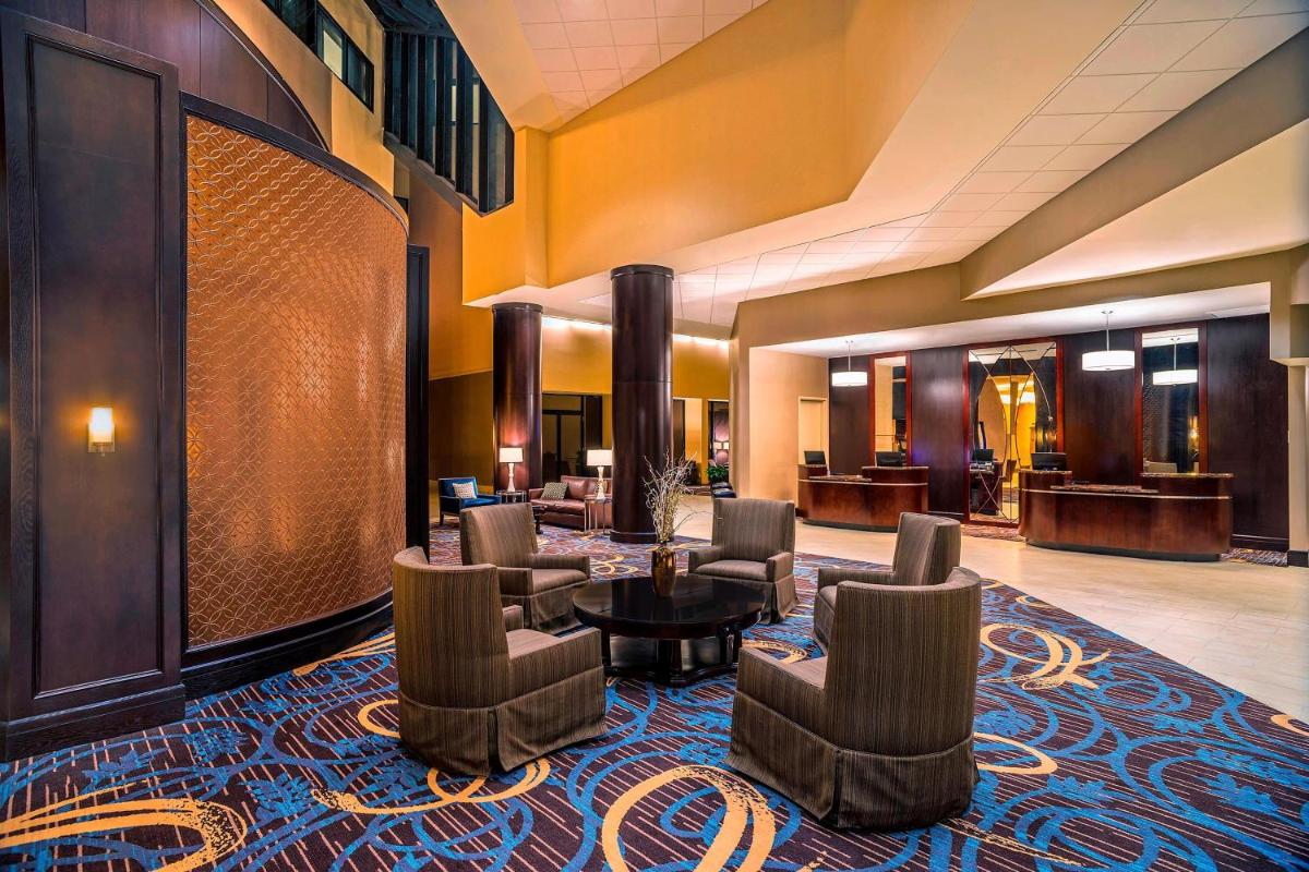 Sheraton North Houston at George Bush Intercontinental - Housity