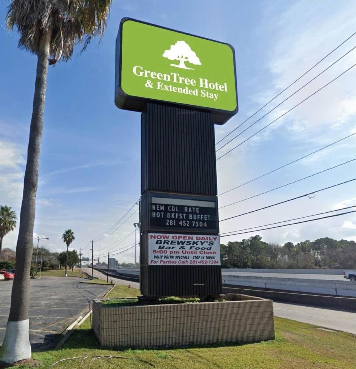 GreenTree Hotel & Extended Stay I-10 FWY Houston, Channelview, Baytown - Housity